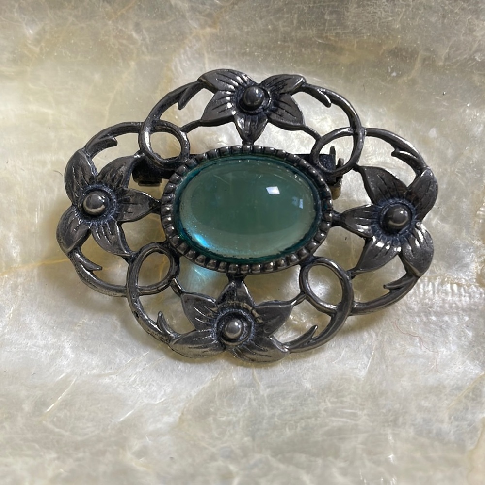 Vintage Silver Flower Brooch